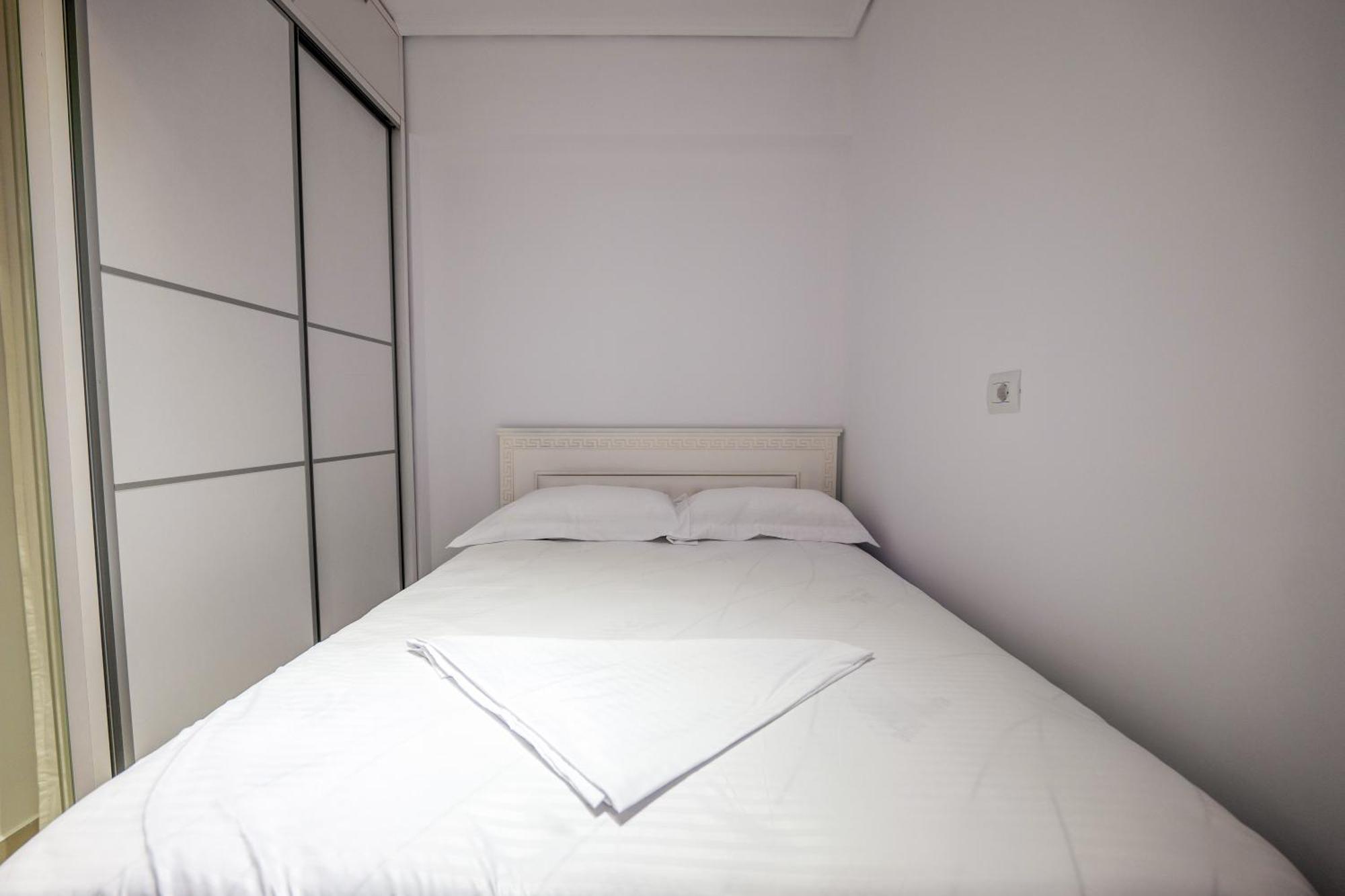 סרנדה Mato Luxury Apartments מראה חיצוני תמונה