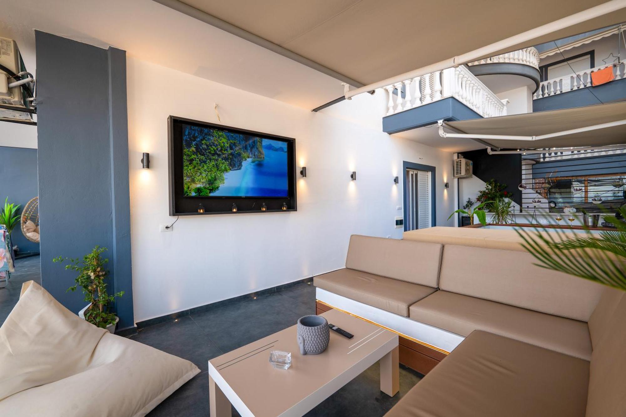 סרנדה Mato Luxury Apartments מראה חיצוני תמונה